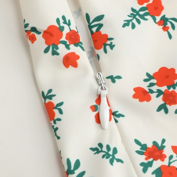 Floral V-neck Short Sleeve Mini Dress - Picture 5 of 9